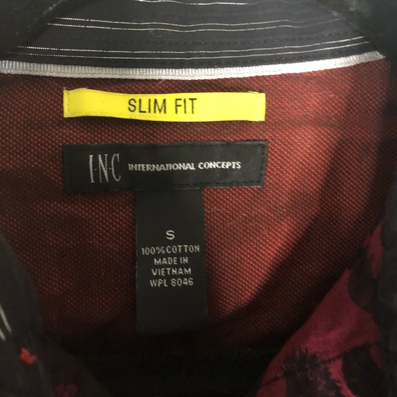 Inc mens slim fit red flowered small button down long sleeve shirt - Picture 3 of 4